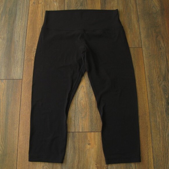 Lululemon Align crops size 10 *GUC - Picture 4 of 12